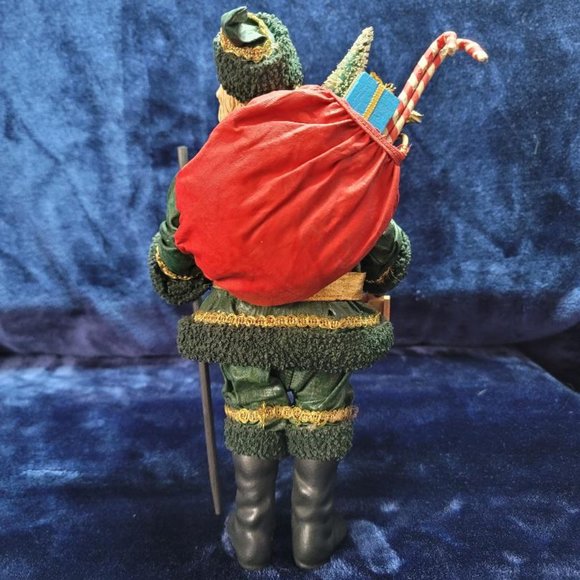 Possible Dreams Clothtique Santa - Picture 4 of 5